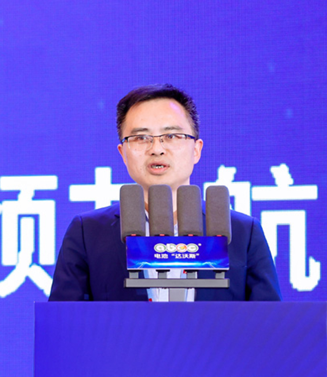 王传水-香河昆仑新能源材料股份有限公司董事、销售负责人